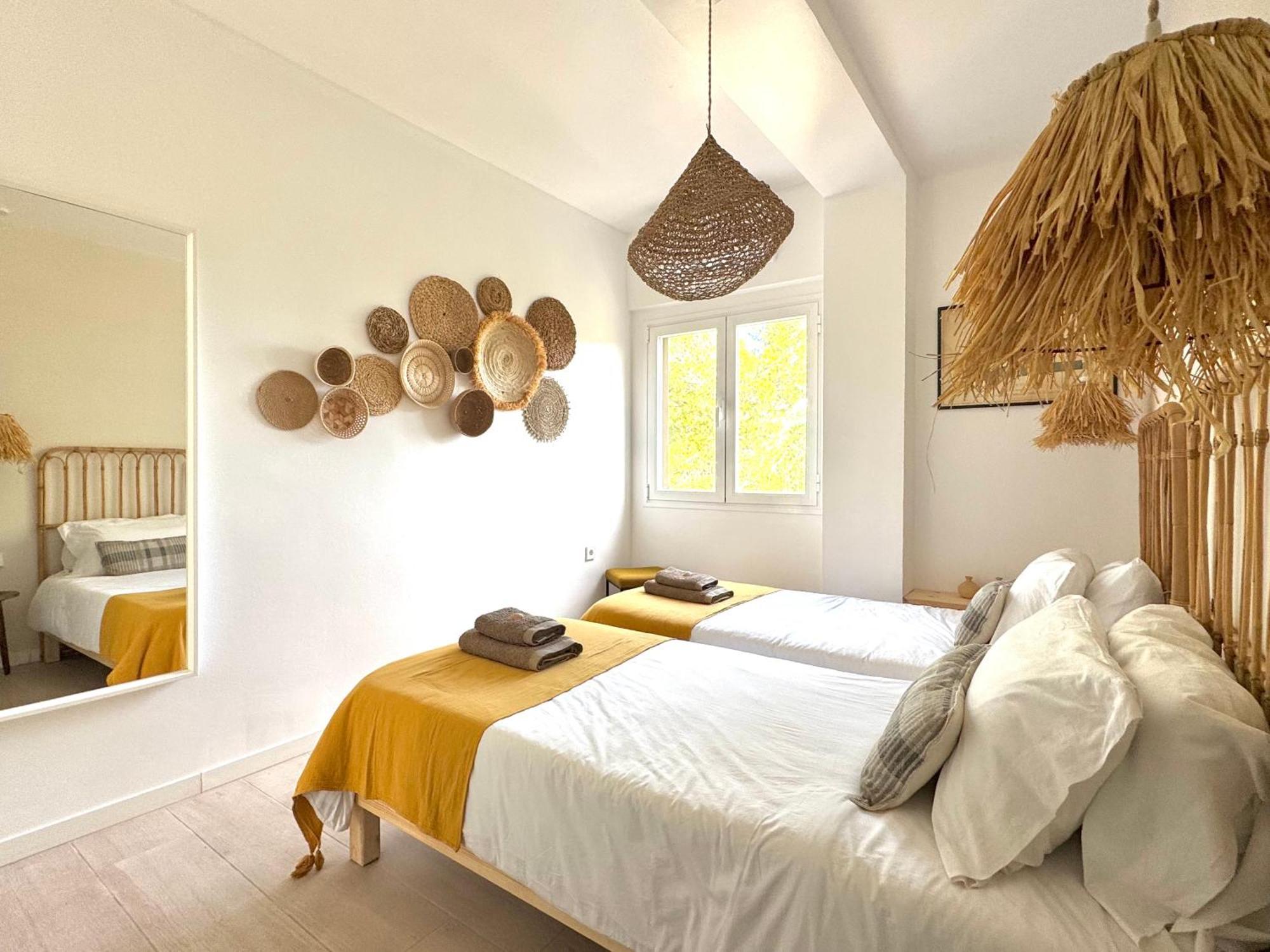 Appartement Nobe Es Pujols Proche Plage, Vue Mer Экстерьер фото